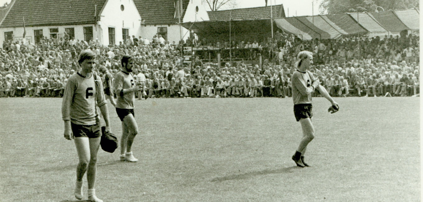PC 1976